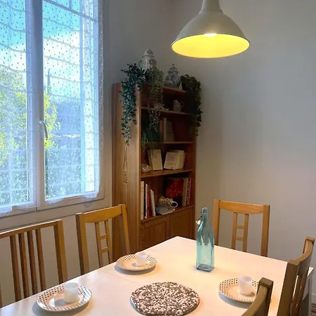 بيت للعطل Paisible Avec Wifi, Piscine Et Jardin تولون