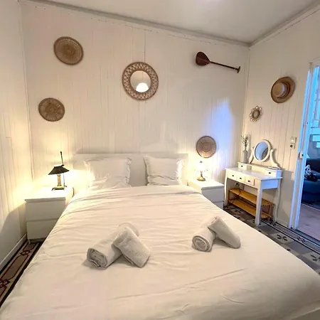 Paisible Avec Wifi, Piscine Et Jardin Semesterbostad *