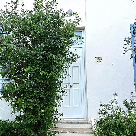 Paisible Avec Wifi, Piscine Et Jardin Semesterbostad